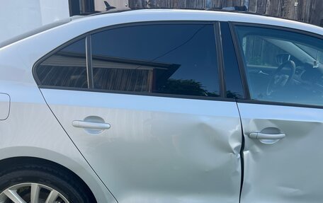 Volkswagen Jetta VI, 2011 год, 850 000 рублей, 7 фотография