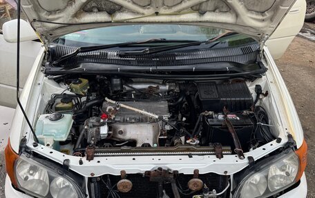 Toyota Ipsum II, 2000 год, 349 000 рублей, 10 фотография