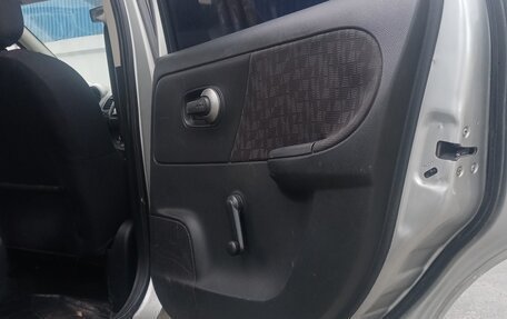 Nissan Note II рестайлинг, 2006 год, 290 000 рублей, 8 фотография