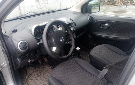 Nissan Note II рестайлинг, 2006 год, 290 000 рублей, 11 фотография