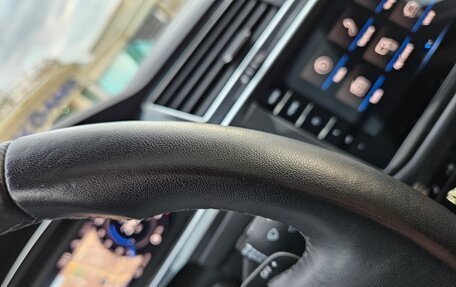 Volkswagen Tiguan II, 2021 год, 4 000 000 рублей, 6 фотография
