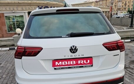 Volkswagen Tiguan II, 2021 год, 4 000 000 рублей, 3 фотография