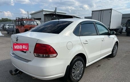 Volkswagen Polo VI (EU Market), 2013 год, 645 000 рублей, 2 фотография