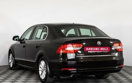 Skoda Superb III рестайлинг, 2014 год, 1 400 000 рублей, 8 фотография
