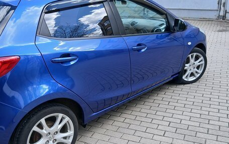 Mazda 2 III, 2008 год, 630 000 рублей, 3 фотография