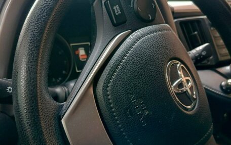 Toyota RAV4, 2015 год, 2 420 000 рублей, 8 фотография