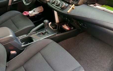 Toyota RAV4, 2015 год, 2 420 000 рублей, 6 фотография