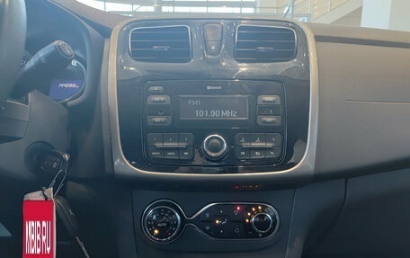 Renault Sandero II рестайлинг, 2017 год, 955 000 рублей, 19 фотография