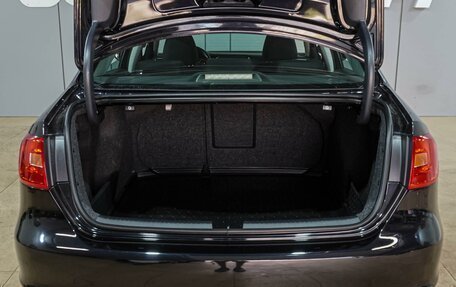 Volkswagen Jetta VI, 2012 год, 1 299 000 рублей, 17 фотография