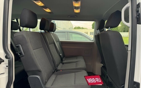 Volkswagen Caravelle T6 рестайлинг, 2018 год, 3 300 000 рублей, 13 фотография