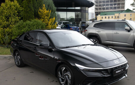 Hyundai Elantra, 2023 год, 2 358 000 рублей, 2 фотография