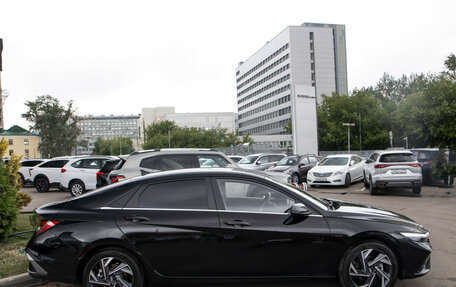 Hyundai Elantra, 2023 год, 2 358 000 рублей, 3 фотография
