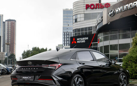 Hyundai Elantra, 2023 год, 2 358 000 рублей, 4 фотография