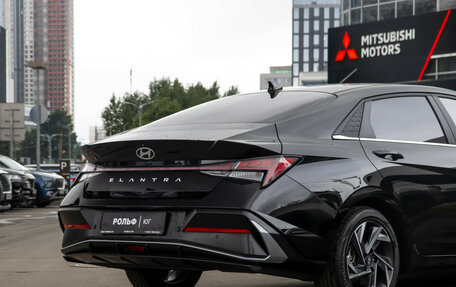 Hyundai Elantra, 2023 год, 2 358 000 рублей, 21 фотография