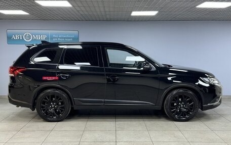 Mitsubishi Outlander III рестайлинг 3, 2021 год, 2 120 000 рублей, 8 фотография