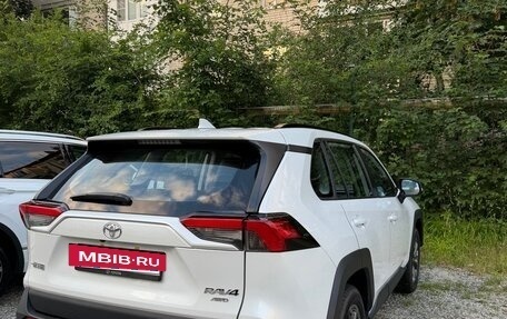 Toyota RAV4, 2025 год, 3 699 000 рублей, 3 фотография