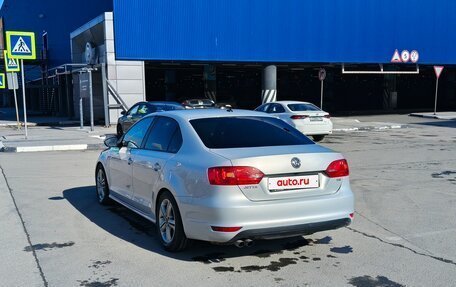 Volkswagen Jetta VI, 2011 год, 950 000 рублей, 5 фотография