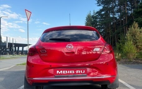 Opel Astra J, 2013 год, 750 000 рублей, 4 фотография