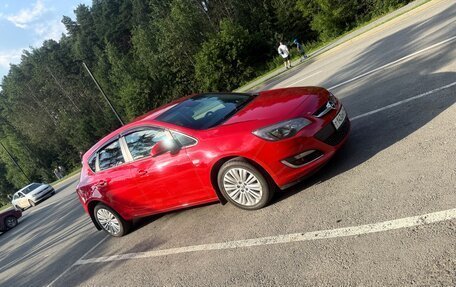 Opel Astra J, 2013 год, 750 000 рублей, 9 фотография