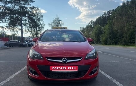 Opel Astra J, 2013 год, 750 000 рублей, 2 фотография