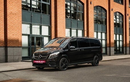 Mercedes-Benz V-Класс, 2022 год, 18 990 000 рублей, 8 фотография