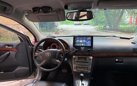 Toyota Avensis III рестайлинг, 2006 год, 900 000 рублей, 7 фотография