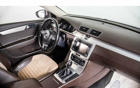 Volkswagen Passat B7, 2011 год, 959 000 рублей, 10 фотография
