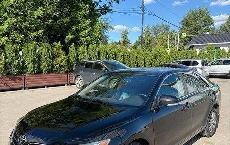 Toyota Camry, 2010 год, 980 000 рублей, 1 фотография