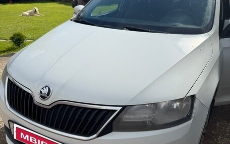 Skoda Rapid I, 2018 год, 1 350 000 рублей, 33 фотография