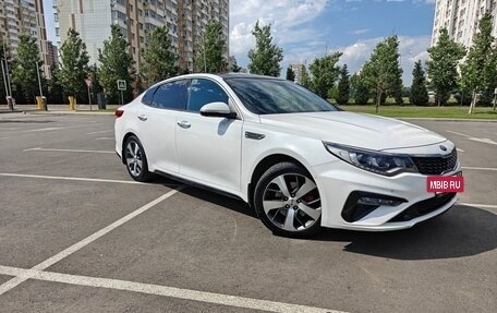 KIA Optima IV, 2018 год, 2 250 000 рублей, 6 фотография