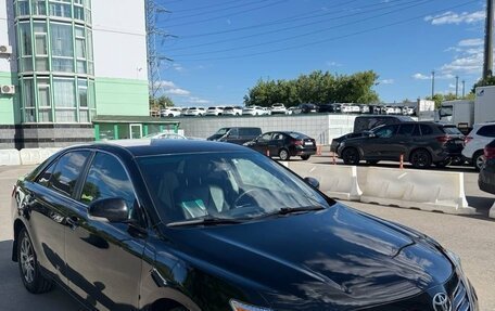 Toyota Camry, 2010 год, 980 000 рублей, 2 фотография