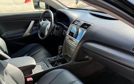 Toyota Camry, 2010 год, 980 000 рублей, 10 фотография