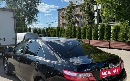 Toyota Camry, 2010 год, 980 000 рублей, 4 фотография