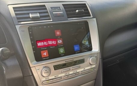 Toyota Camry, 2010 год, 980 000 рублей, 7 фотография