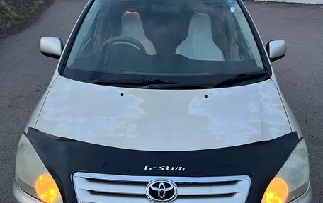 Toyota Ipsum II, 2002 год, 720 000 рублей, 2 фотография