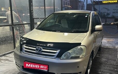 Toyota Ipsum II, 2002 год, 720 000 рублей, 11 фотография