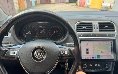 Volkswagen Polo VI (EU Market), 2016 год, 1 300 000 рублей, 6 фотография