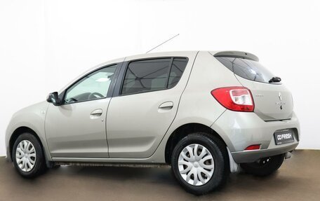 Renault Sandero II рестайлинг, 2017 год, 780 000 рублей, 2 фотография