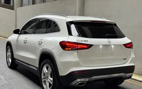 Mercedes-Benz GLA, 2022 год, 2 000 100 рублей, 5 фотография