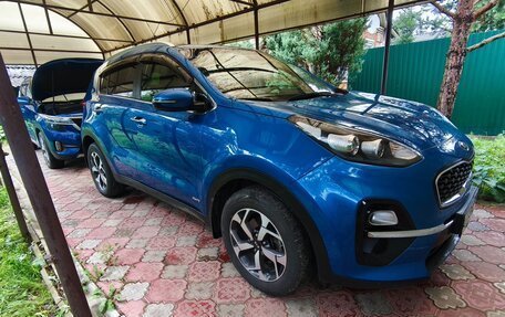 KIA Sportage IV рестайлинг, 2019 год, 2 400 000 рублей, 1 фотография