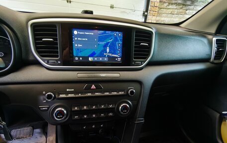 KIA Sportage IV рестайлинг, 2019 год, 2 400 000 рублей, 13 фотография