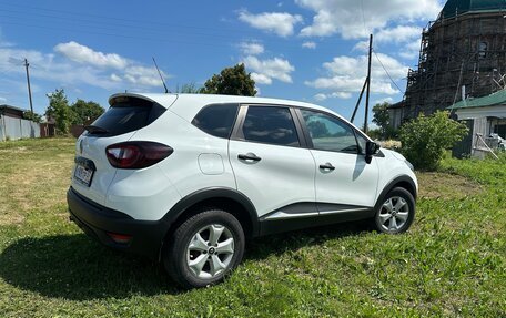 Renault Kaptur I рестайлинг, 2018 год, 1 420 000 рублей, 3 фотография