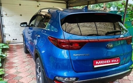 KIA Sportage IV рестайлинг, 2019 год, 2 400 000 рублей, 2 фотография