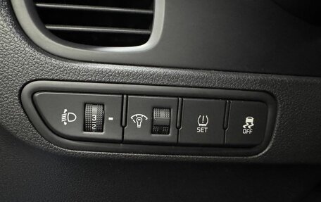 KIA Rio IV, 2019 год, 1 550 000 рублей, 9 фотография