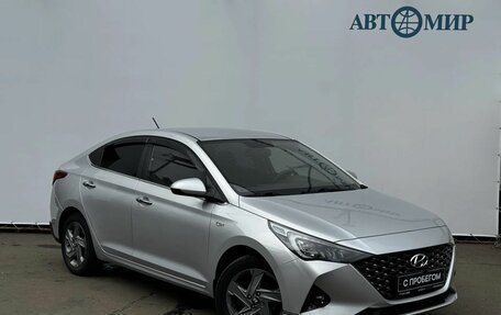 Hyundai Solaris II рестайлинг, 2020 год, 1 718 000 рублей, 3 фотография