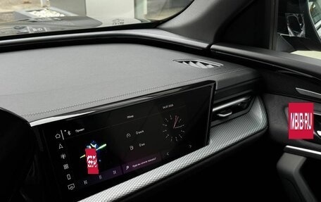 Audi Q5, 2025 год, 11 490 000 рублей, 29 фотография