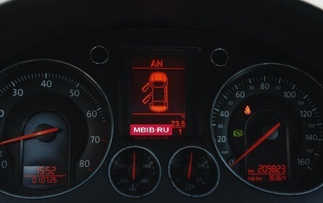 Volkswagen Passat B6, 2006 год, 560 000 рублей, 21 фотография
