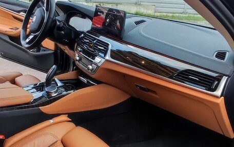 BMW 5 серия, 2023 год, 4 000 000 рублей, 21 фотография