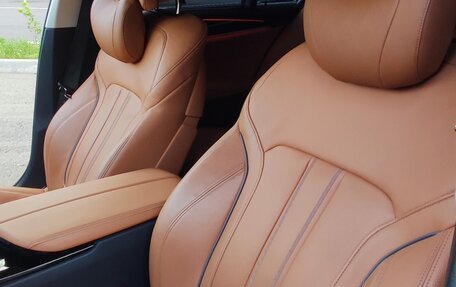 BMW 5 серия, 2023 год, 4 000 000 рублей, 26 фотография