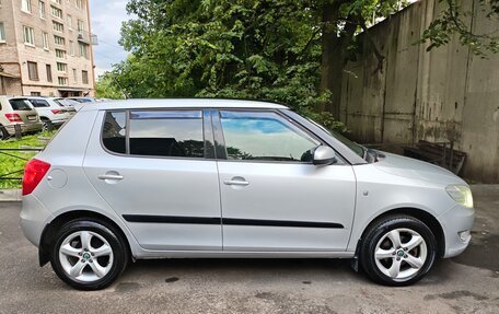 Skoda Fabia II, 2011 год, 730 000 рублей, 4 фотография